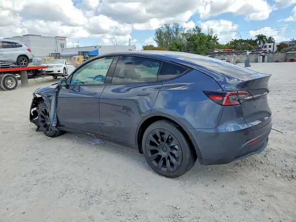 5YJYGDEE3MF157135 2021 TESLA MODEL Y - Image 2