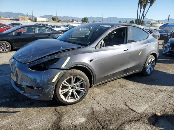 5YJYGDEE3MF159788 2021 TESLA MODEL Y - Image 1
