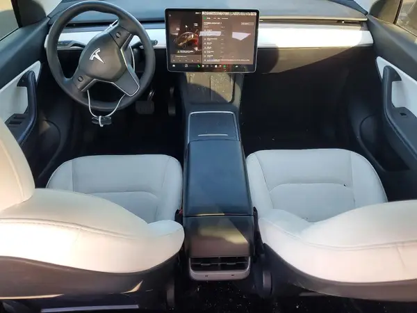 5YJYGDEE3MF173805 2021 TESLA MODEL Y - Image 8