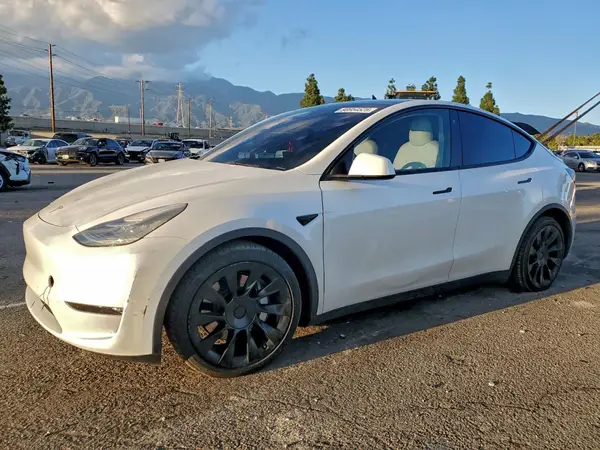 5YJYGDEE3MF179426 2021 TESLA MODEL Y