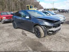 5YJYGDEE3MF184528 2021 TESLA MODEL Y