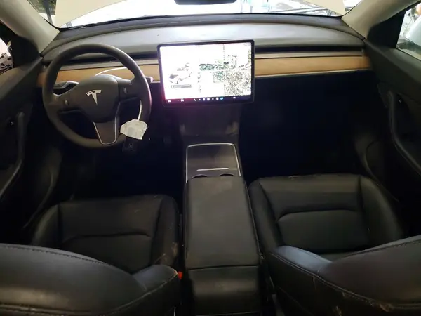 5YJYGDEE3MF188188 2021 TESLA MODEL Y - Image 8