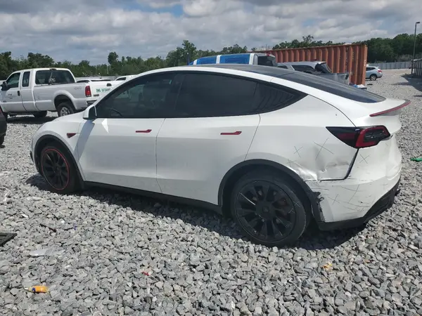 5YJYGDEE3MF192337 2021 TESLA MODEL Y - Image 2