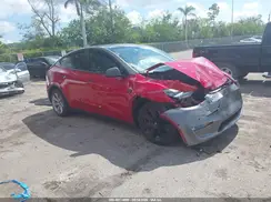5YJYGDEE3MF196131 2021 TESLA MODEL Y