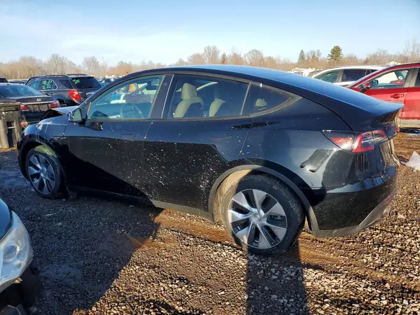 5YJYGDEE3MF198011 2021 TESLA MODEL Y - Image 2