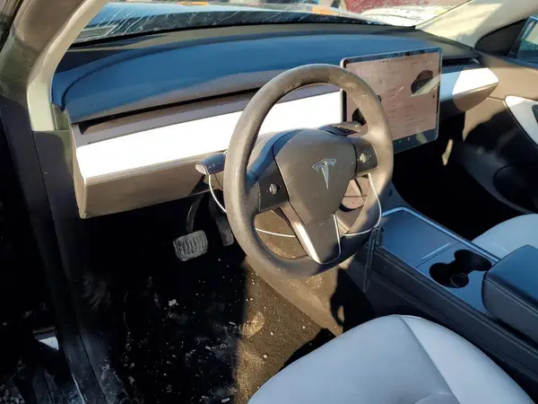 5YJYGDEE3MF198011 2021 TESLA MODEL Y - Image 8
