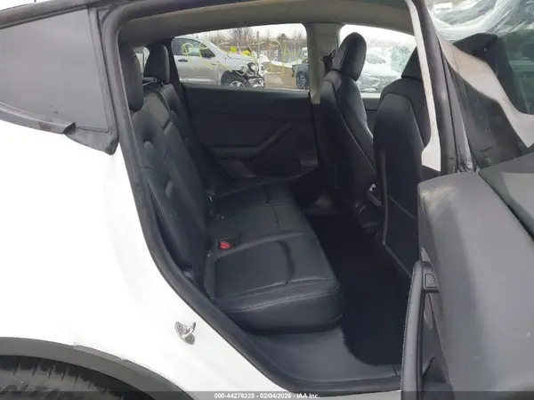 5YJYGDEE3MF199384 2021 TESLA MODEL Y - Image 8