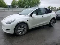 5YJYGDEE3MF206060 2021 TESLA MODEL Y