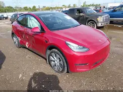 5YJYGDEE3MF210853 2021 TESLA MODEL Y