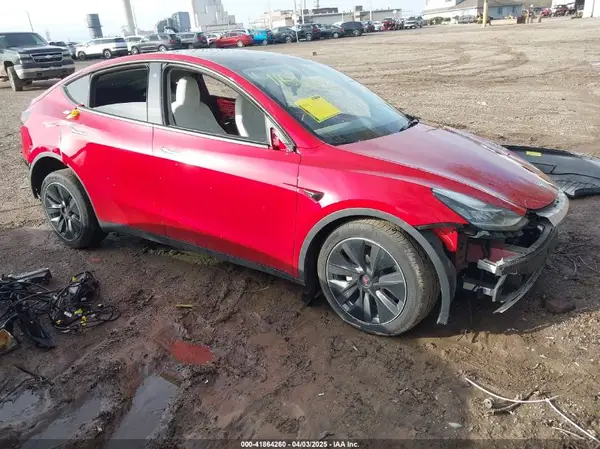 5YJYGDEE3MF212845 2021 TESLA MODEL Y - Image 1