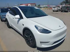 5YJYGDEE3MF224221 2021 TESLA MODEL Y
