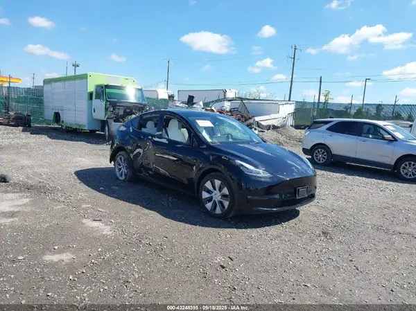 5YJYGDEE3MF228334 2021 TESLA MODEL Y - Image 1