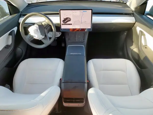 5YJYGDEE3MF228558 2021 TESLA MODEL Y - Image 8