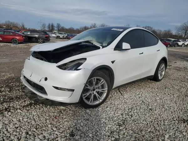 5YJYGDEE3MF230908 2021 TESLA MODEL Y - Image 1