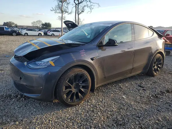 5YJYGDEE3MF231041 2021 TESLA MODEL Y - Image 1