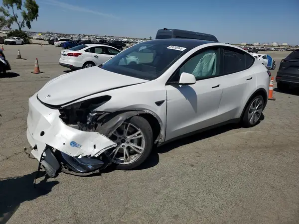 5YJYGDEE3MF233081 2021 TESLA MODEL Y - Image 1