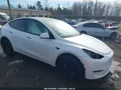 5YJYGDEE3MF246929 2021 TESLA MODEL Y
