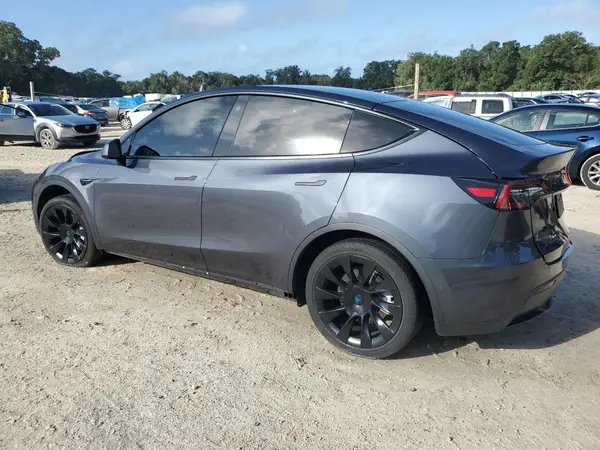 5YJYGDEE3MF254089 2021 TESLA MODEL Y - Image 2
