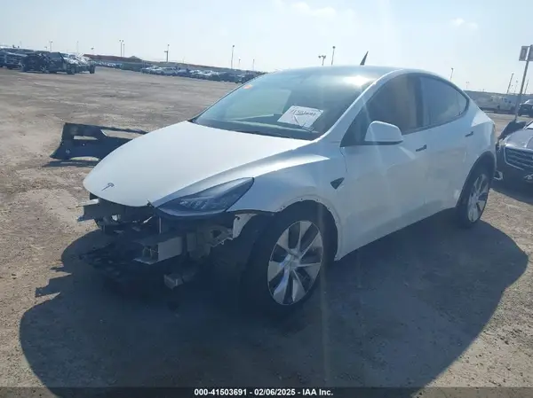5YJYGDEE3MF259793 2021 TESLA MODEL Y - Image 2