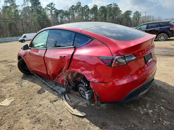 5YJYGDEE3MF260751 2021 TESLA MODEL Y - Image 2