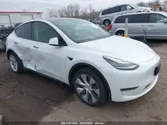 5YJYGDEE3MF266114 2021 TESLA MODEL Y