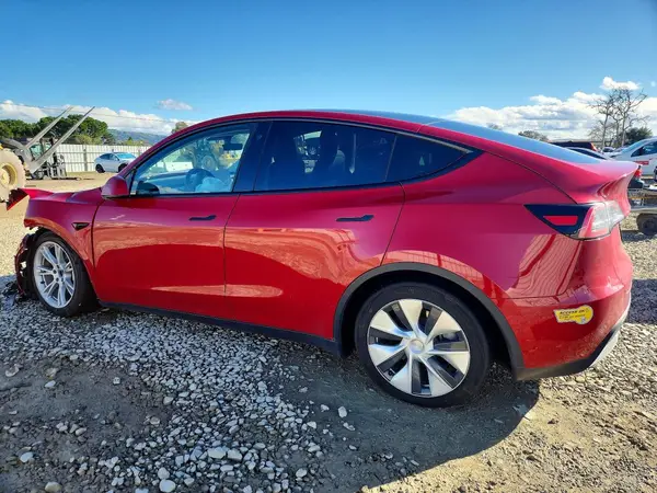 5YJYGDEE3MF275041 2021 TESLA MODEL Y - Image 2