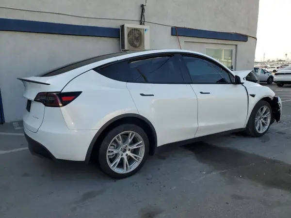 2021 TESLA MODEL Y COPART lot 43057435 auction photo 3
