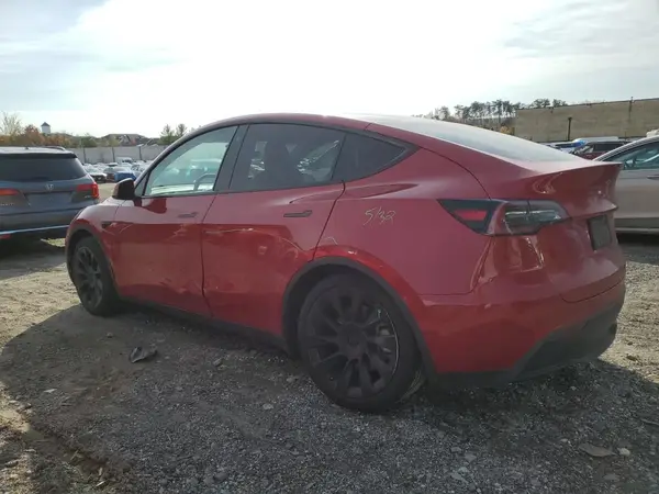 5YJYGDEE3MF278828 2021 TESLA MODEL Y - Image 2