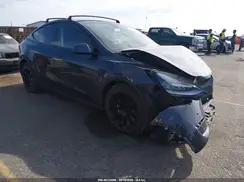 5YJYGDEE3MF295001 2021 TESLA MODEL Y