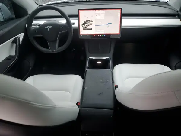 5YJYGDEE3MF300925 2021 TESLA MODEL Y - Image 8