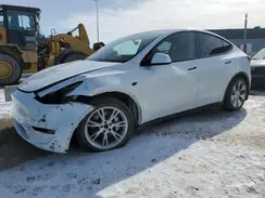 5YJYGDEE3MF302187 2021 TESLA MODEL Y