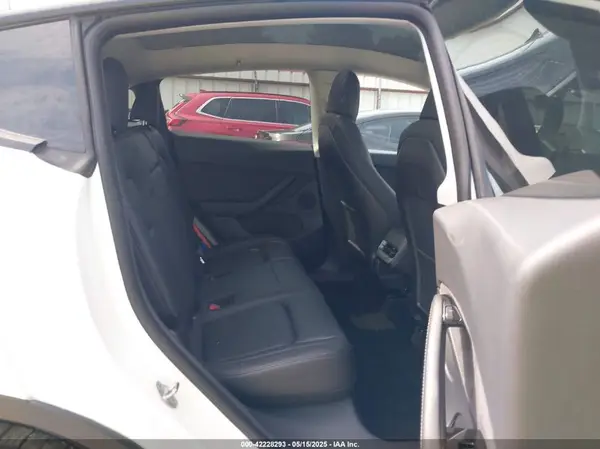 5YJYGDEE4LF011275 2020 TESLA MODEL Y - Image 8