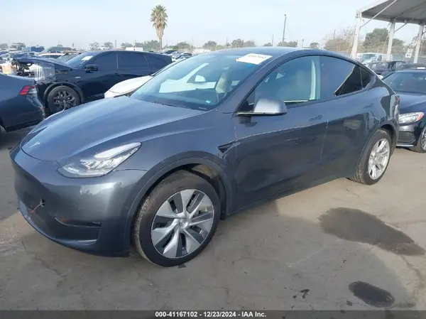 5YJYGDEE4LF014886 2020 TESLA MODEL Y - Image 2