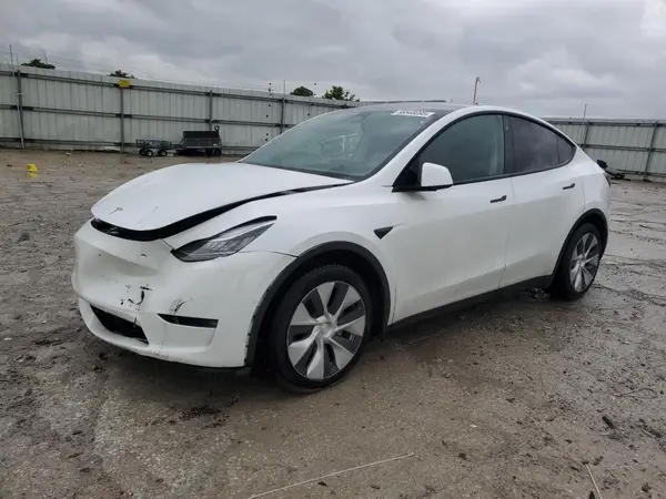 5YJYGDEE4LF016962 2020 TESLA MODEL Y - Image 1