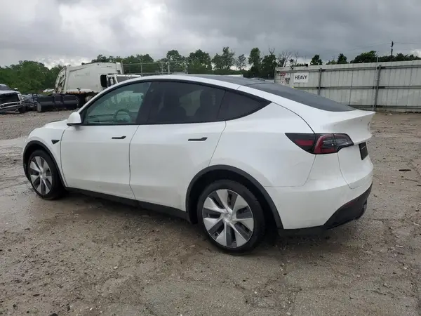 5YJYGDEE4LF016962 2020 TESLA MODEL Y - Image 2