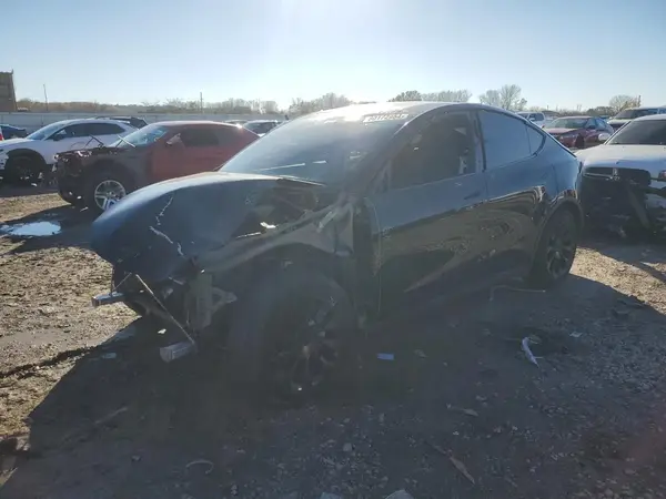 5YJYGDEE4LF025709 2020 TESLA MODEL Y - Image 1