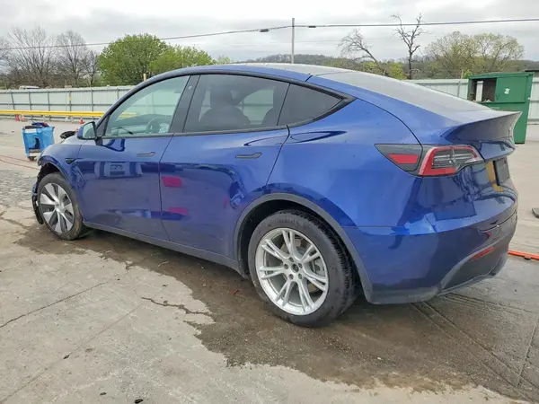 5YJYGDEE4LF030697 2020 TESLA MODEL Y - Image 2