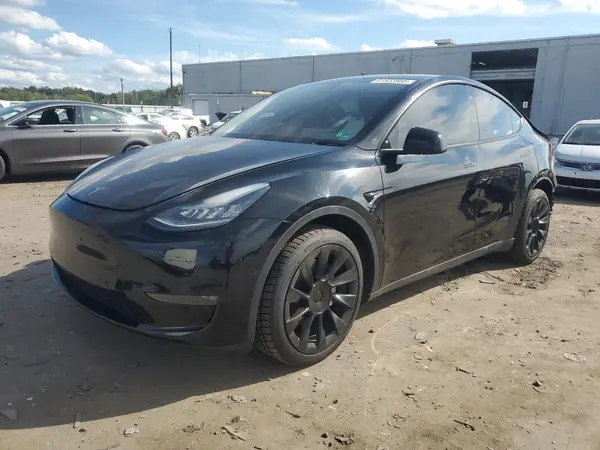 5YJYGDEE4LF036130 2020 TESLA MODEL Y - Image 1