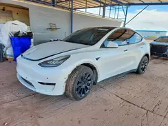 5YJYGDEE4LF037357 2020 TESLA MODEL Y