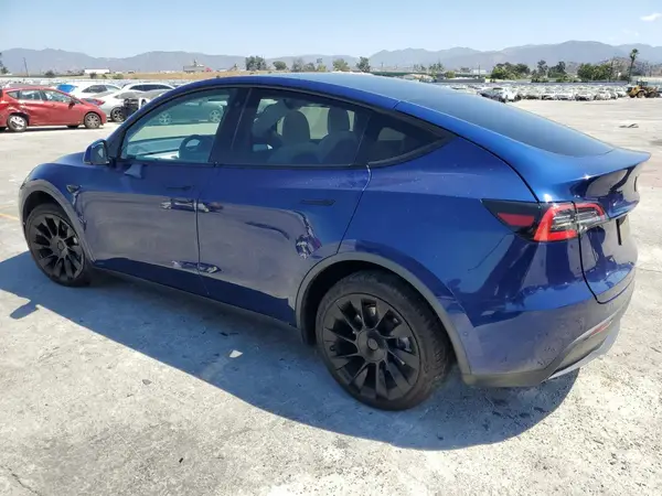 5YJYGDEE4LF042770 2020 TESLA MODEL Y - Image 2