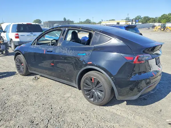 5YJYGDEE4LF044339 2020 TESLA MODEL Y - Image 2