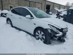 5YJYGDEE4LF045037 2020 TESLA MODEL Y