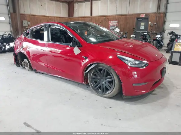 5YJYGDEE4LF047791 2020 TESLA MODEL Y - Image 1