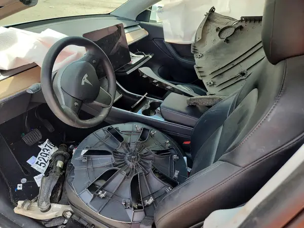 5YJYGDEE4LF048102 2020 TESLA MODEL Y - Image 8