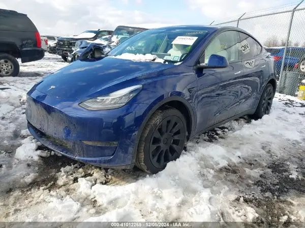 5YJYGDEE4LF049377 2020 TESLA MODEL Y - Image 2