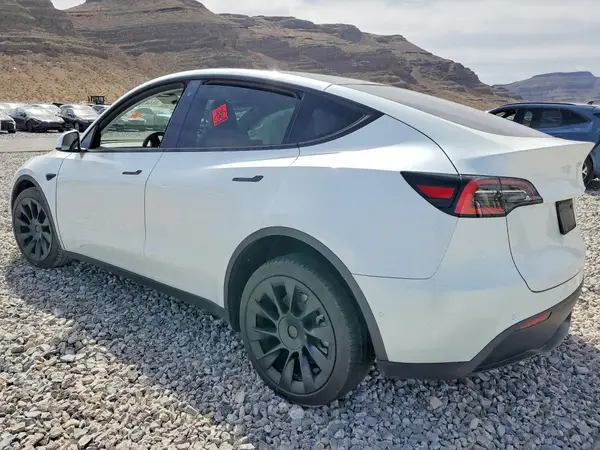 5YJYGDEE4LF055616 2020 TESLA MODEL Y - Image 2