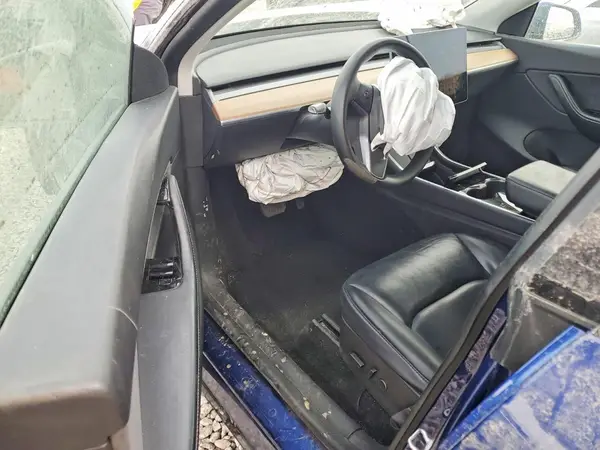 5YJYGDEE4MF063717 2021 TESLA MODEL Y - Image 8