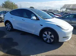 5YJYGDEE4MF066357 2021 TESLA MODEL Y