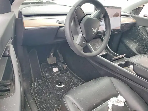 5YJYGDEE4MF067654 2021 TESLA MODEL Y - Image 8