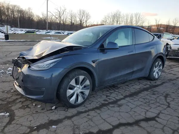 5YJYGDEE4MF070277 2021 TESLA MODEL Y - Image 1